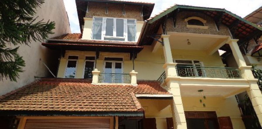 5 bedrooms House in Tay Ho, Ha Noi, No. 8692