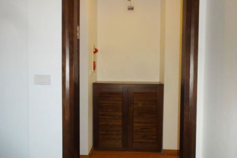Квартира с 3 спальнями в Тэйхо, Ханой , № 6295 2