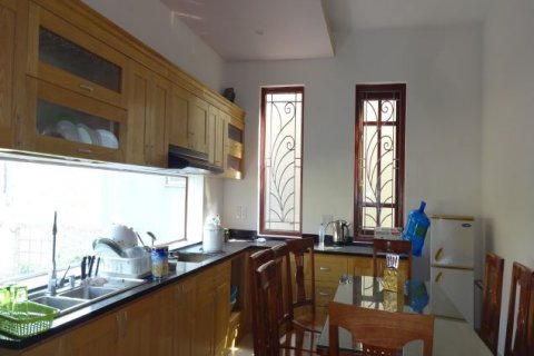 Вилла с 4 спальнями в Лонгбьен, Ханой , № 7602 11