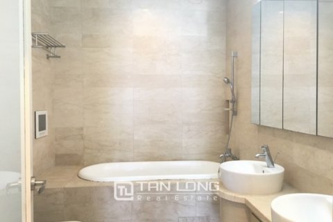 Квартира с 3 спальнями в Тэйхо, Ханой ,  № 7599 11