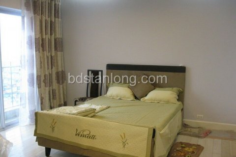 1 bedroom Apartment in Tay Ho, Ha Noi, No. 7600 7
