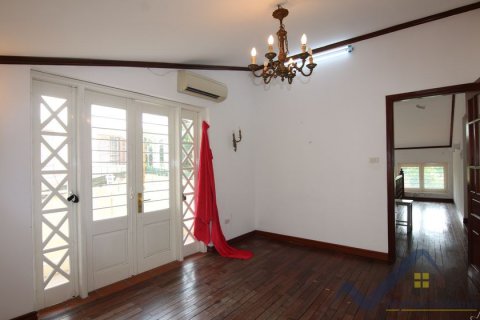 3 bedrooms Villa in Tay Ho, Ha Noi, No. 19835 16