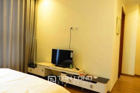3 bedrooms Apartment in Dong Da, Ha Noi, No. 4022 8