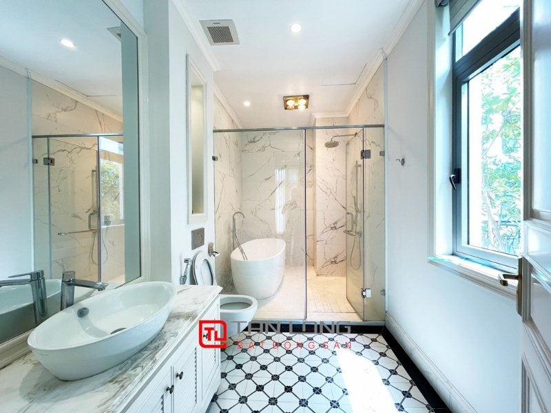 4 bedrooms Villa in Long Bien, Ha Noi, Vietnam No. 2170