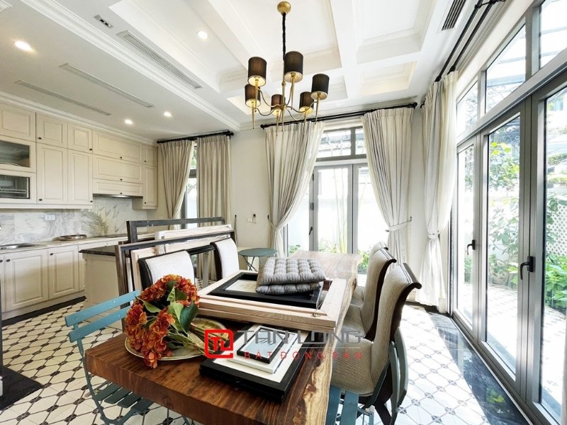 4 bedrooms Villa in Long Bien, Ha Noi, Vietnam No. 2170