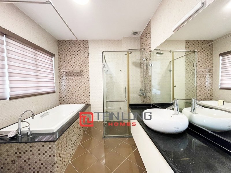 3 bedrooms Villa in Long Bien, Ha Noi, Vietnam No. 2167