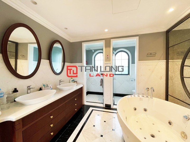 3 bedrooms Villa in Long Bien, Ha Noi, Vietnam No. 2168