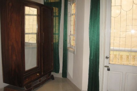 Вилла с 4 спальнями в Бадинь, Ханой , № 5667 16