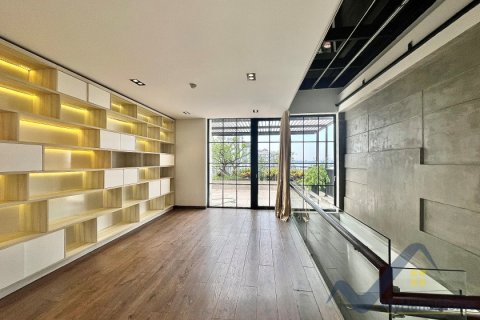 Квартира с 3 спальнями в Тэйхо, Ханой , № 26557 22