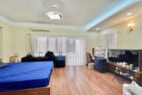 5 bedrooms Villa in Tay Ho, Ha Noi, No. 18901 8