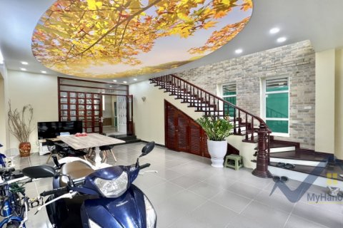 5 bedrooms Villa in Tay Ho, Ha Noi,  No. 18901