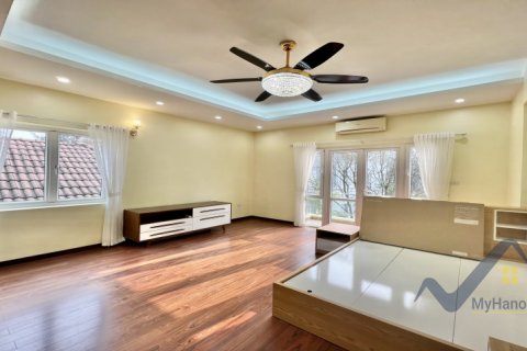 5 bedrooms Villa in Tay Ho, Ha Noi, No. 18901 16