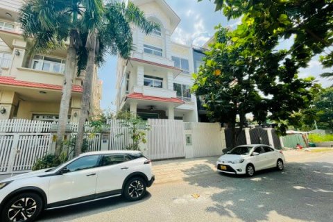 Studio Villa in District 7, Ho Chi Minh, No. 9206