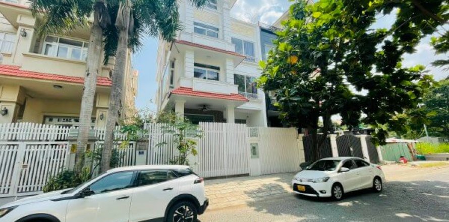 Studio Villa in District 7, Ho Chi Minh,  No. 9206