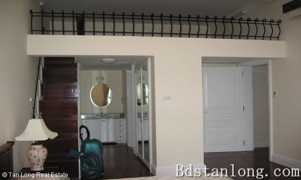 Квартира с 3 спальнями в Намтыльем, Ханой, Вьетнам № 8469
