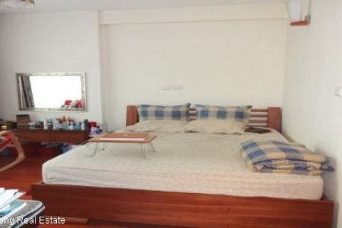 3 bedrooms Apartment in Tay Ho, Ha Noi, No. 7773 8
