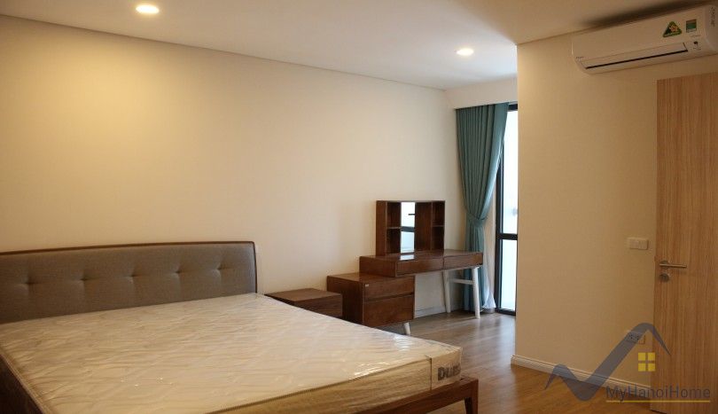 2 bedrooms Apartment in Long Bien, Ha Noi, Vietnam No. 19871