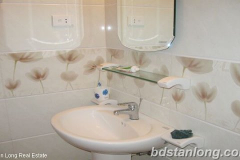 3 bedrooms Apartment in Dong Da, Ha Noi, No. 8244
