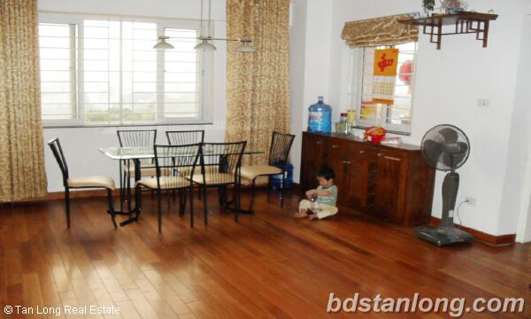 3 bedrooms Apartment in Ba Dinh, Ha Noi, Vietnam No. 8246