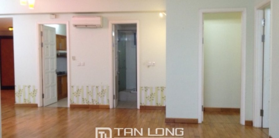 4 bedrooms Apartment in Tay Ho, Ha Noi, No. 1855