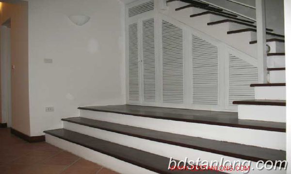 4 bedrooms Villa in Tay Ho, Ha Noi, Vietnam No. 8771