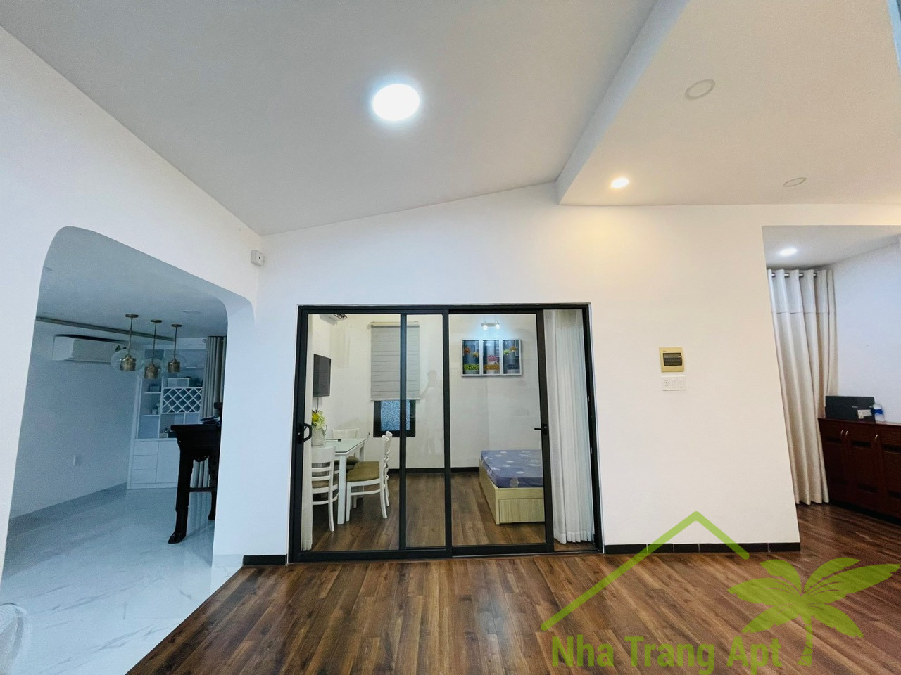2 bedrooms Villa in Nha Trang, Vietnam No. 28084