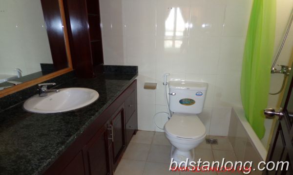 4 bedrooms Villa in Tay Ho, Ha Noi, Vietnam No. 3810