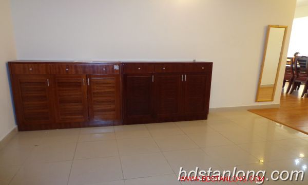 4 bedrooms Villa in Tay Ho, Ha Noi, Vietnam No. 3810