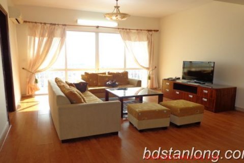 4 bedrooms Villa in Tay Ho, Ha Noi, No. 3810