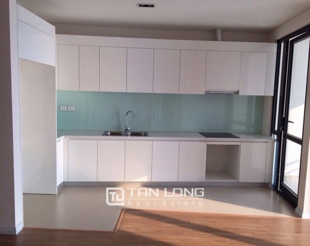 3 bedrooms Apartment in Long Bien, Ha Noi, Vietnam No. 3811