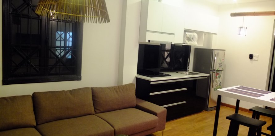 Квартира с 2 спальнями в Хоанкьем, Ханой , № 5797