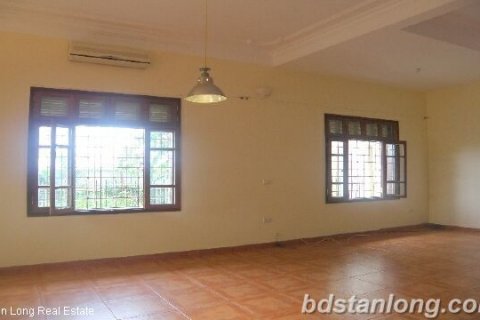 4 bedrooms Villa in Tay Ho, Ha Noi, No. 8327 4