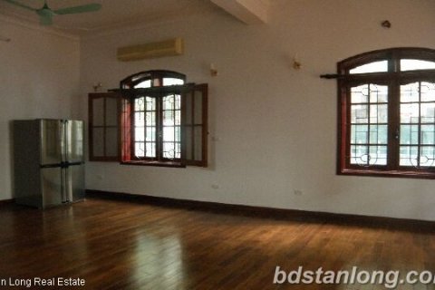 Вилла с 4 спальнями в Тэйхо, Ханой , № 8325 2