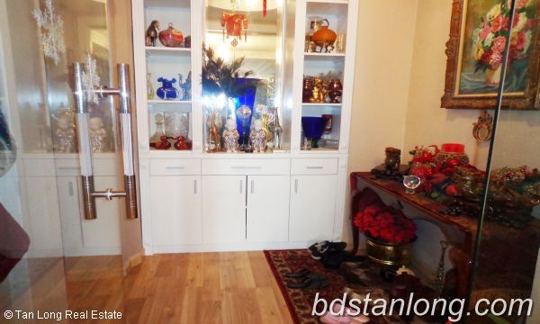 3 bedrooms Apartment in Bac Tu Liem, Ha Noi, Vietnam No. 8143