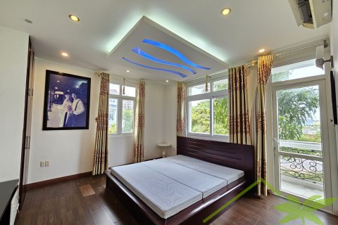 4 bedrooms Villa in Nha Trang, No. 27830 8