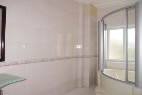 6 bedrooms Villa in Tay Ho, Ha Noi, No. 20315 16