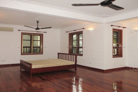 6 bedrooms Villa in Tay Ho, Ha Noi, No. 20315 14