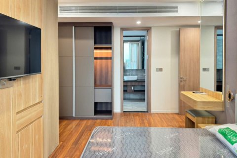 Квартира с 2 спальнями в Тхудык, Хошимин ,  № 26956 2