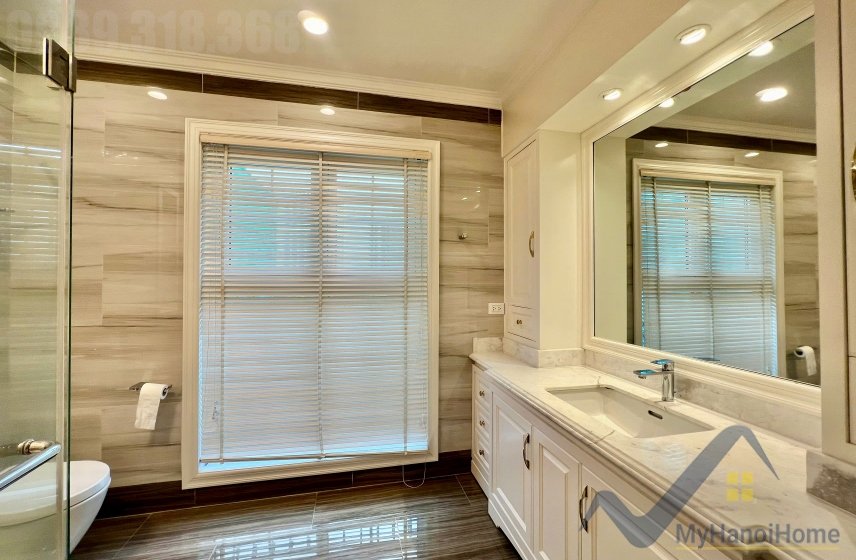 3 bedrooms Villa in Long Bien, Ha Noi, Vietnam No. 26476