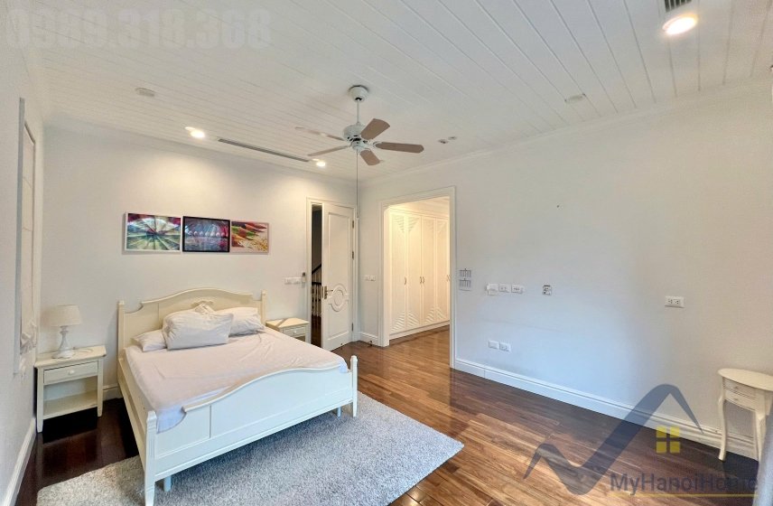 3 bedrooms Villa in Long Bien, Ha Noi, Vietnam No. 26476