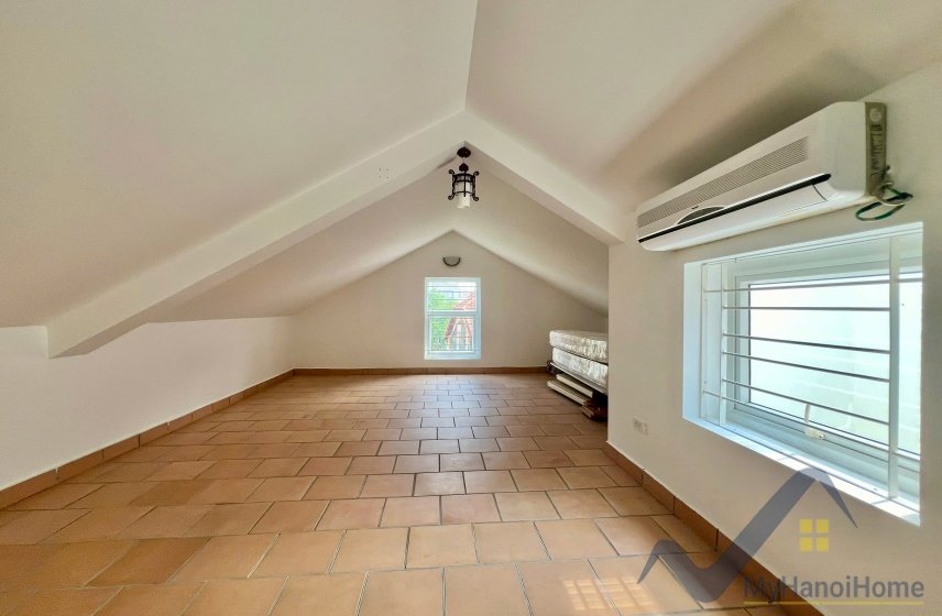 4 bedrooms Villa in Tay Ho, Ha Noi, Vietnam No. 26478