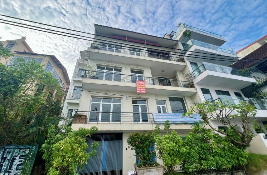 4 bedrooms Villa in Tay Ho, Ha Noi, Vietnam No. 26478
