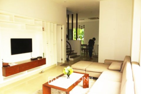 4 bedrooms Villa in Long Bien, Ha Noi, No. 4941 2