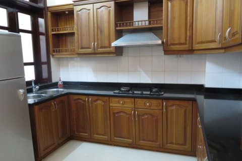 4 bedrooms Apartment in Tay Ho, Ha Noi,  No. 6578 5