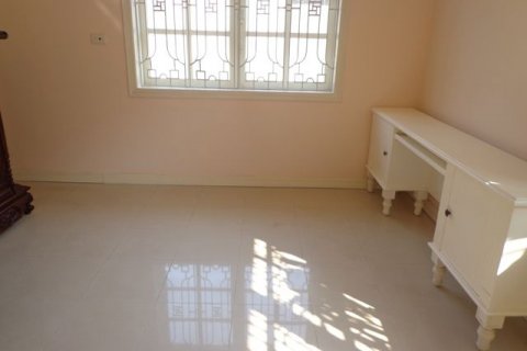 Вилла с 4 спальнями в Тэйхо, Ханой , № 6577 25