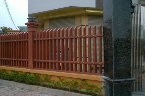 Дом с 5 спальнями в Бакнинь,  № 6376