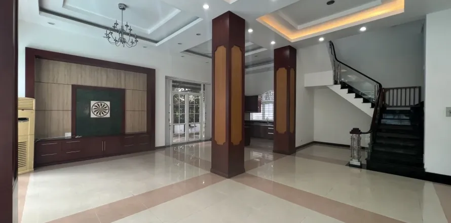 5 bedrooms House in Thu Duc, Ho Chi Minh,  No. 27523