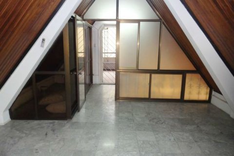 Дом с 2 спальнями в Тэйхо, Ханой , № 5983 18