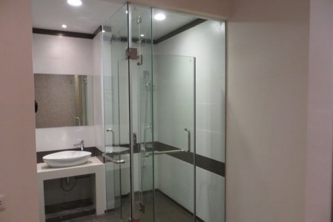 3 bedrooms Apartment in Cau Giay, Ha Noi, No. 5982 12