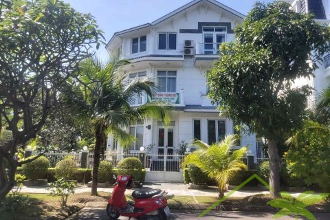 3 bedrooms Villa in Nha Trang, No. 28359 2